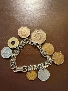 Vintage World Coin Charm Bracelet Travel Keepsake Boho Silver Tone